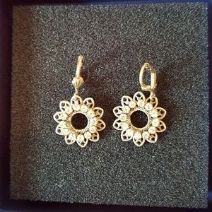 ♦️2 for $$22 Special Floral SparklyEarrings